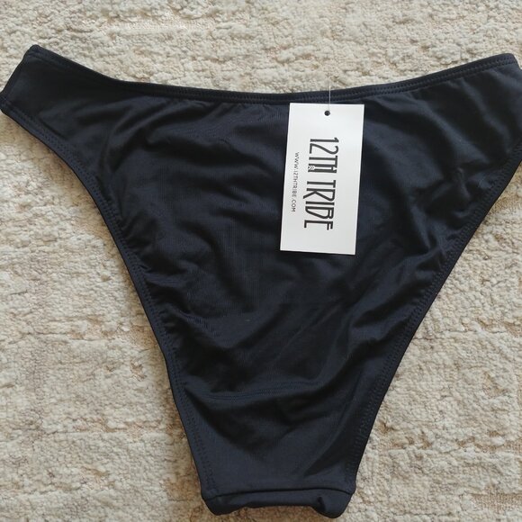 NEW 12th Tribe Sombra Black V Cut Bikini Bottoms size M - Picture 5 of 7
